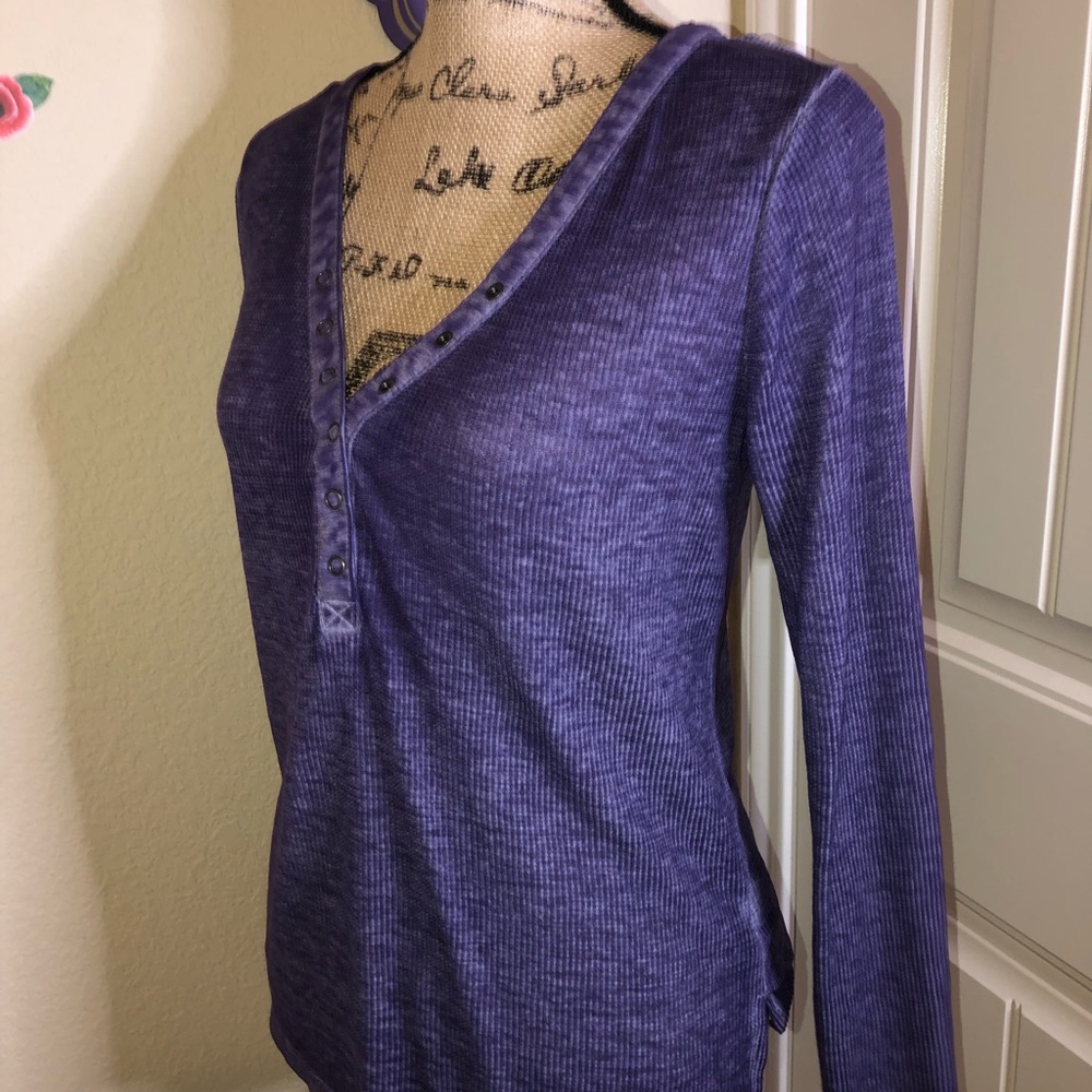 🐰 NWOT Rock & Republic Top